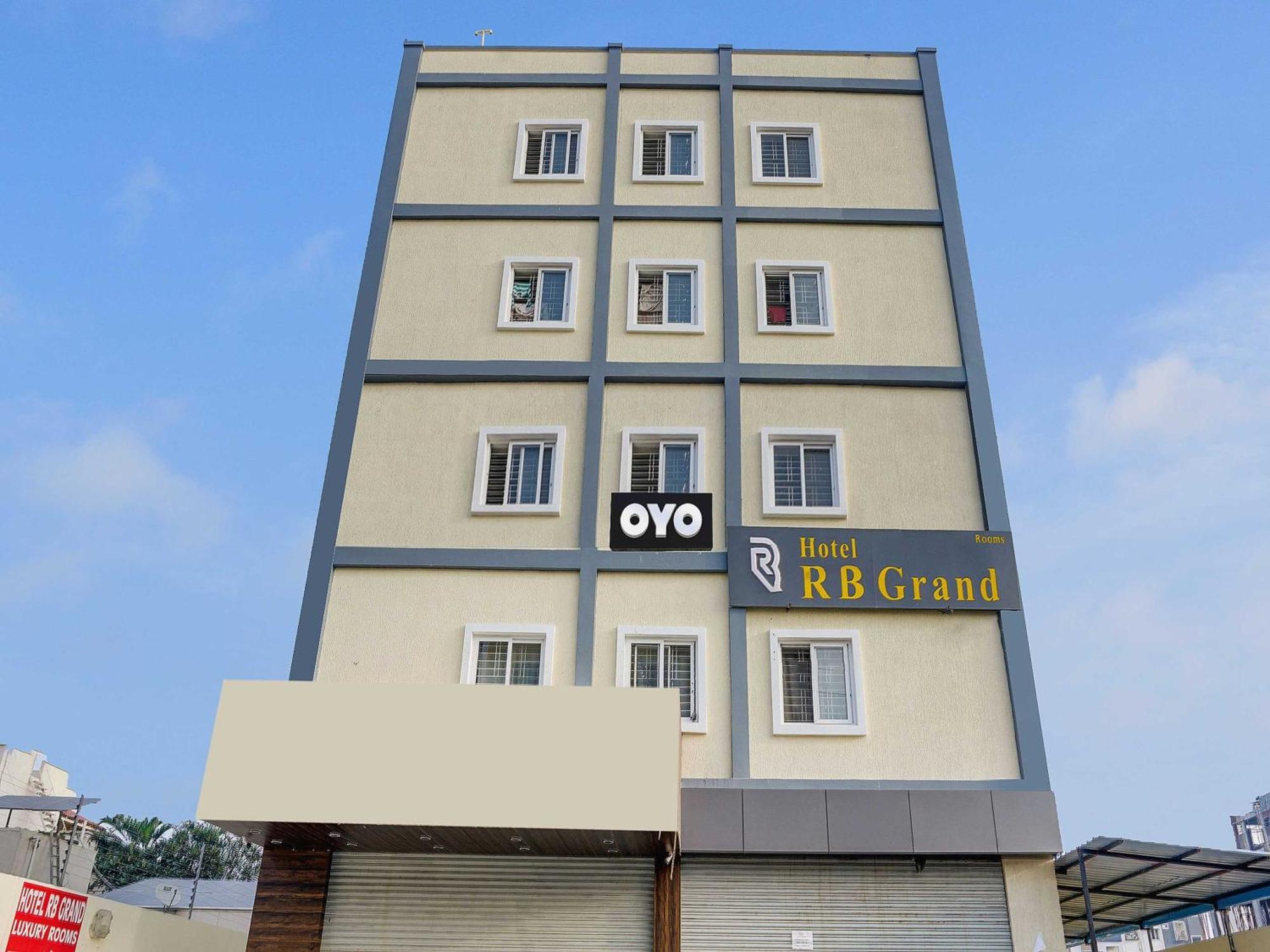 Collection O Rb Grand @ Kompally Haiderabad Buitenkant foto